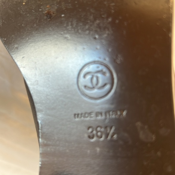 Chanel brown leather boots, sz 36.5 - Picture 8 of 9